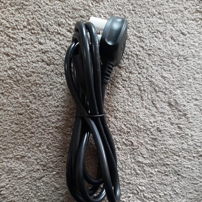 Netzkabel UK Stecker auf Kaltgerätekabel (PC Netz Wasserkocher Kabel) C13 2m - Bild 1 von 2