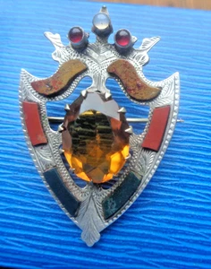 Broche écossaise Cairngorm Luckenbooth argent victorien citrine agate vers 1880 - Photo 1/7