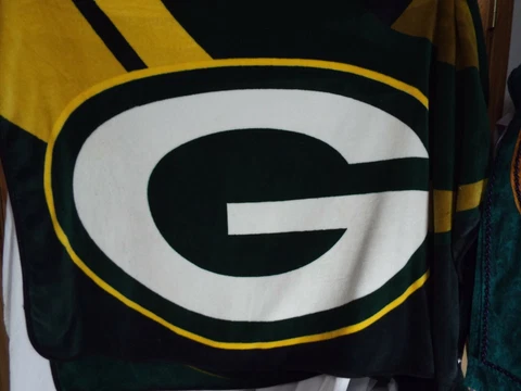 Green Bay Packers Fleece Large Throw Blanket, Man Cave, Kid's Bedding Cover