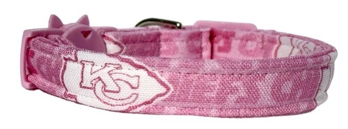 堪萨斯城酋长队标志粉色手工安全猫项圈-成人 — 第 1/1 张图片