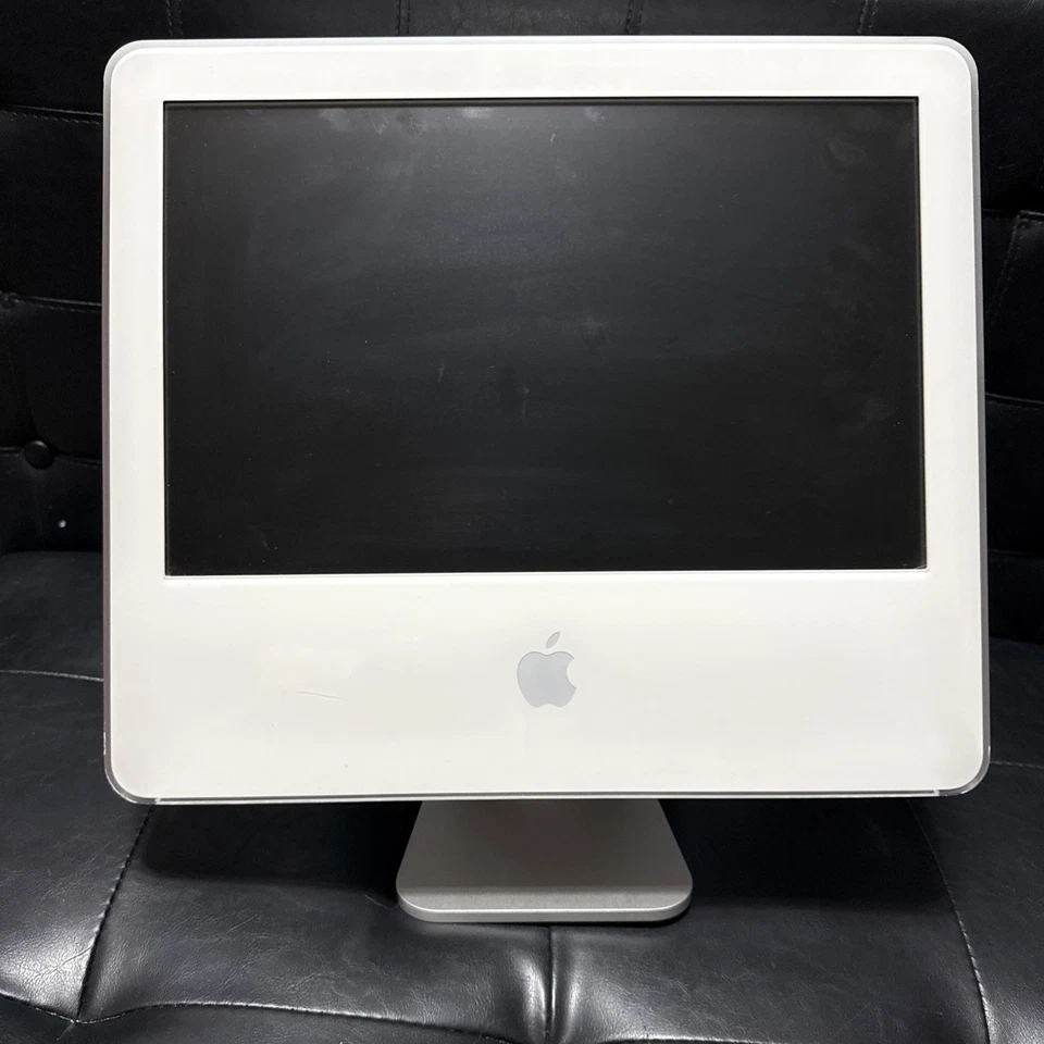 Apple iMac 17in Flat Screen 2GHz Intel Core 2 160GB Hard Drive A1195 EMC 2114 - Image 1 of 4