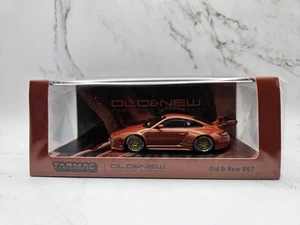 1/64 TARMAC PORSCHE 911 ANTIGUO Y NUEVO 997 ROJO - Imagen 1 de 1