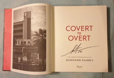 COVERT to OVERT - hand signed - shepard and fairy obey - New Streetart signiert - Bild 1 von 4