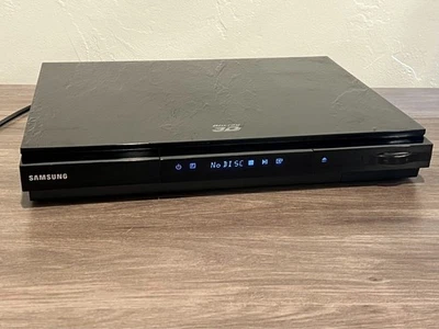 Samsung HT-D5300 Blu-Ray DVD 3D (Receiver Only) Surround Sound 5.1 Ch - Image 1 of 4