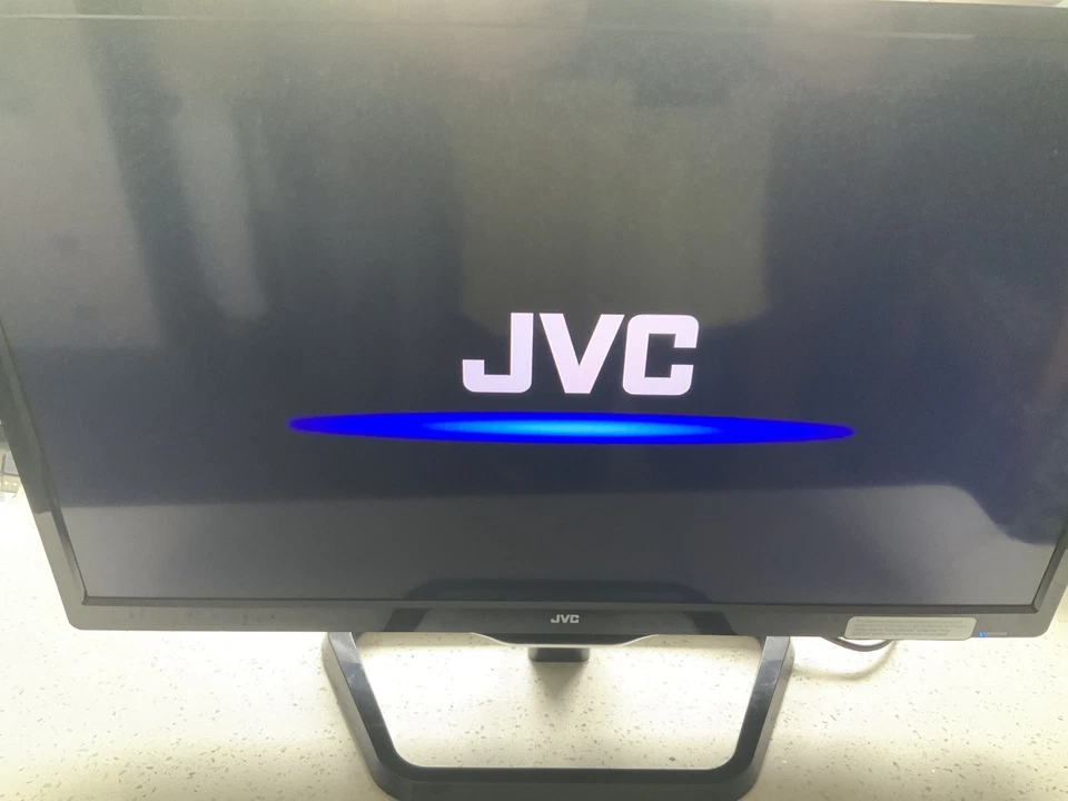 JVC LT-24C340  23.6” HD Ready LED TV/DVD Combo DVD Not Working + No Remote TV OK - Image 1 of 4