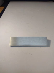 "Cajón de aluminio cepillado tirones muy buen estado 6" - Imagen 1 de 5