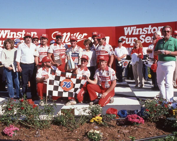FOTO BRILLANTE #1 TERRY LABONTE #17 SERIE BUDWEISER BUSCH GANAR 8X10 Foto 1 de 1