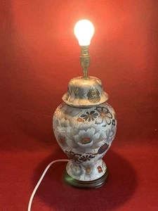 Stunning large Chinese Ginger Jar Table Lamp in Shades of Blue and Grey - Picture 1 of 7