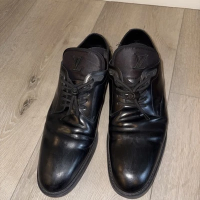 ZAPATOS DERBY LOUIS VUITTON CUERO CON CORDONES LV Flex Talla 9.5 EE. UU. Negro Logo Geniales Foto 1 de 4