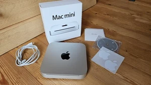 mini mac 2,4 GHz Intel Core 2 duo 2010 4 GB Ram 500 GB SSD mit DVD top - Bild 1 von 7