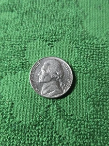 1970 D Jefferson nichel circolato - Foto 1 di 2