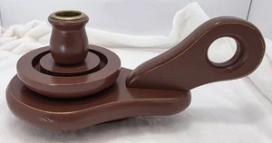 Werkstätten von Gerald Henn braun Holz Kerzenhalter mit Griff primitives Dekor - Bild 1 von 13