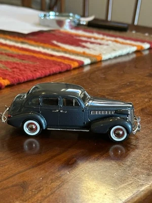 1/43 1938 Buick ‘Special’ “Series40”Sedan ByVictory/LaFamilia Handcrafted(NO-1) - Image 1 of 4