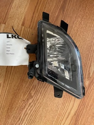Luz antiniebla derecha Volkswagen Jetta 2015 2016 2017 2018 OEM de fábrica Foto 1 de 4