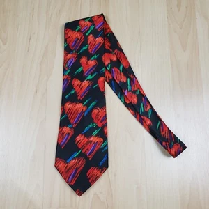 Vintage Fratelli Necktie Neck Tie Polyester Hearts Cool Design Love Red Colors - Picture 1 of 8