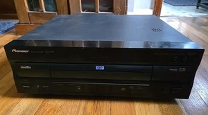 1999 PIONEER DVL-919 NTSC DVD/CD/LD (LaserDisc) Player * for parts, not working - Picture 1 of 15