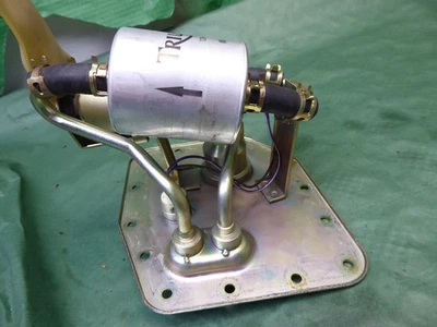 Gas Pump 10 For Tank Triumph Speed Triple T509 885Cc Daytona T595 1997 1998 - Image 1 of 4