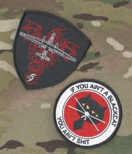 DRAGON LADY HIGH ALTITUDE SPY PLANE U-2 BLACK CAT 5th RECON SQN vêlkrö 2-PC SET - Picture 1 of 2