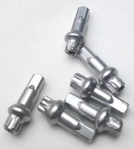 DT Swiss Squorx 2.0 x 15mm Silver Alloy Pro-Lock Spoke Nipples Bag of 36 May1 - Picture 1 of 1