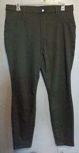 Time and Tru olive green jegging pants back pockets cotton blend Plus 2X 20 NEW - Picture 1 of 7