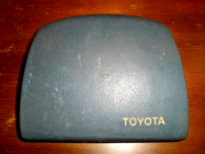 Toyota 4Runner 1989-1995 - Tapa de almohadilla de bocina del volante ***DESGASTE*** Foto 1 de 4