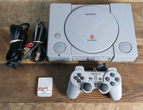 Sony PlayStation 1 PS1 Console Bundle - SCPH-7001 - Tested