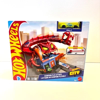 Hot Wheels City Scorpion Flex Attack Playset with Car - Brand New