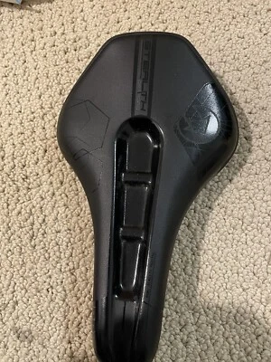 Sillín todoterreno PRO Stealth 152 mm Foto 1 de 3