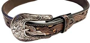Nocona Belt Kids Genuine Leather Tooled Floral Etched Silvertone Buckle Girls 22 - Picture 1 of 9