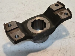 Half Round End Yoke for Eaton 72NYS312 | 10 Spline | 4 Bolt Mount | 74.4 mm Hub - Picture 1 of 14