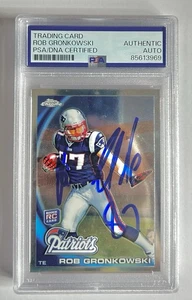 ROB GRONKOWSKI Rookie Auto 2010 Topps Chrome #C112 PSA/DNA Authentic RC - Picture 1 of 2