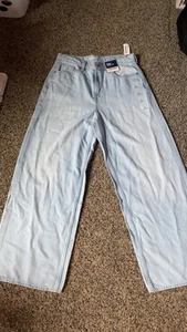 High Rise Baggy Wide Leg Drapey Denim Jeans Size 6 NWT - Picture 1 of 3