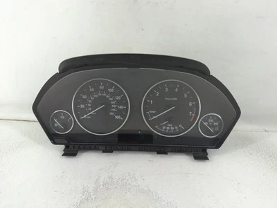 Cuadro de instrumentos velocímetro BMW 320i 2015-2016 medidores Z69E1 Foto 1 de 4