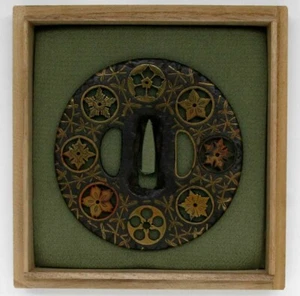 Japanese Katana 刀 Sukashi Tsuba 鍔 Japan Original Edo Sword Antique Family Emblem - Picture 1 of 4