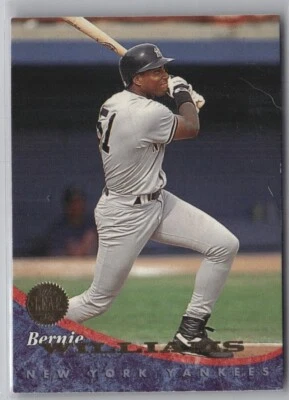 1994 Leaf New York Yankees Baseball Card #4 Bernie Williams - Image 1 of 2