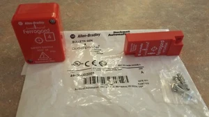 440N-G02008 Allen Bradley Guardmaster Kentucky Stock - Picture 1 of 3