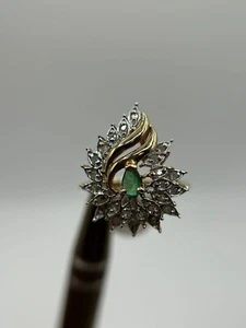 Emerald Marquise & Diamond Round Cut .24tcw 14K Gold Ring Vintage Sz 6.75 - Picture 1 of 6