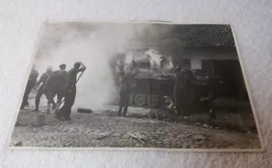WW2 Real Battle Photograph of a German Panzer III 3 On Fire! 7 x 5 - Picture 1 of 4