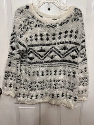 Suéter Pullover Forever 21 Patrón Difuso Para Mujer Talla L Grande Negro Blanco Foto 1 de 4