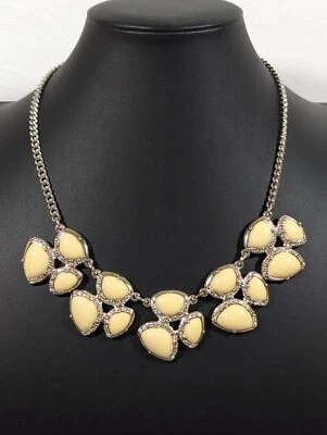 Colar Ann Taylor Yellow Cabochon Statement Coastal Chic 21 pol - Imagem 1 de 4