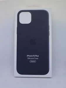 NEW Apple iPhone 15 Plus Silicone Case with MagSafe - Black - Picture 1 of 2