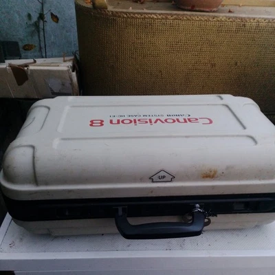 Vintage Canon Canovision 8 VM-E1 Camcorderr in original lockable Hard Case - Image 1 of 4