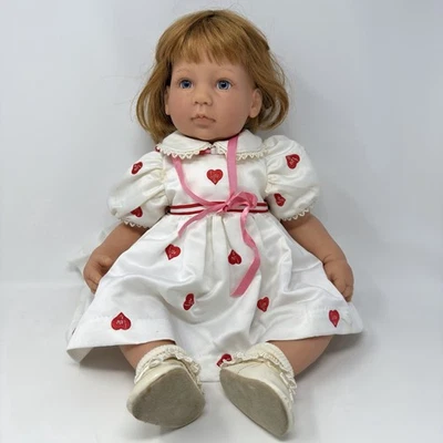 Lee Middleton Artist Reva Schick Sweetheart Girl Doll #716/1000 w/ COA - Image 1 of 4
