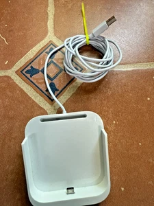 Square A-SKU-0120 S7 Dock Contactless Credit Card Reader 1st Gen - DOCK ONLY - Picture 1 of 2