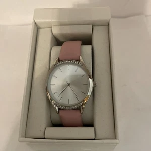 A La Mode Rosa Damen Armbanduhr NEU - Bild 1 von 6
