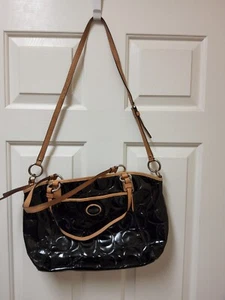 VINTAGE COACH F20028 PEYTON EMBOSSED PATENT LEATHER Black Purse Tote - Picture 1 of 7
