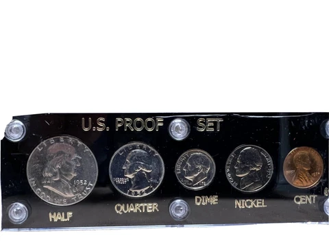 1952 Original US Proof Set in Black Plastic US Proof Set Holder GEM Cover