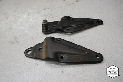 1972 Honda CB350 REAR FOOT RESTS MOUNTS BRACKETS M15-0957.JI - Изображение 1 из 4