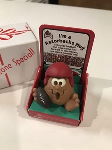"I'm a Razorbacks  Hug" - The Hug Factory Collectible Figure NIP - Picture 1 of 7