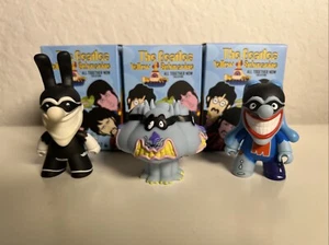 The Beatles Titans Fourheaded Bulldog Max & B&W Blue Meanie Mystery Mini Figures - Picture 1 of 7